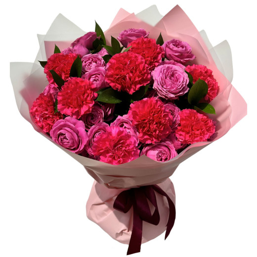 Букет из роз и диантуса «Нежное сияние»