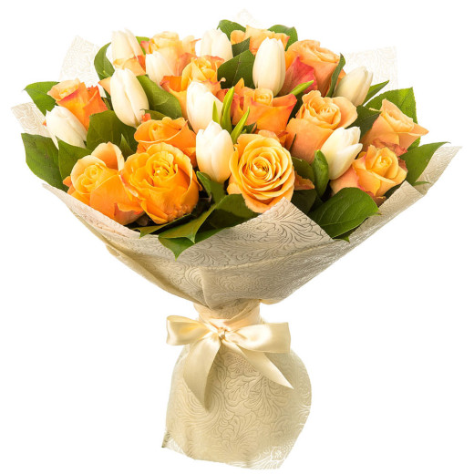 Букет из роз и тюльпанов «Персиковая нежность»