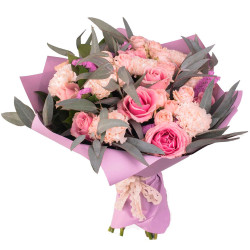 Красивый букет из ароматных цветов «Сиреневый восторг»