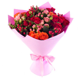 Подарочный цветочный букет «Цветочная радость»