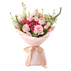 Праздничный букет «Цветочная Нежность»