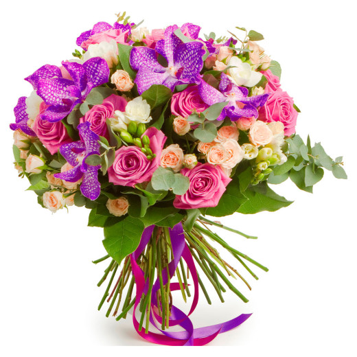 Праздничный цветочный букет «Тайные грёзы»