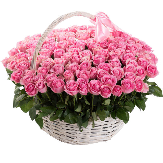 Корзинка с розовыми розами «Цветочное чудо»