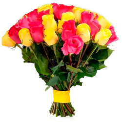 Эквадорская роза ассорти из желтой и розовой