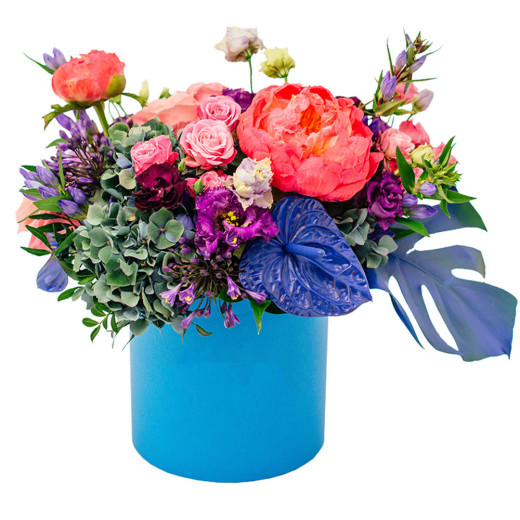 Шляпная коробка с цветами «Цветочная феерия»