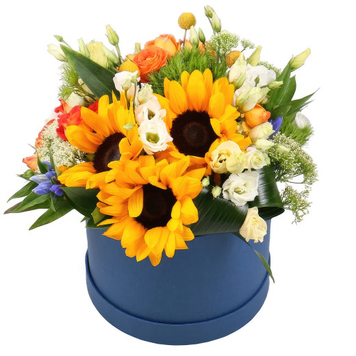 Цветы в шляпной коробке «Летнее очарование»